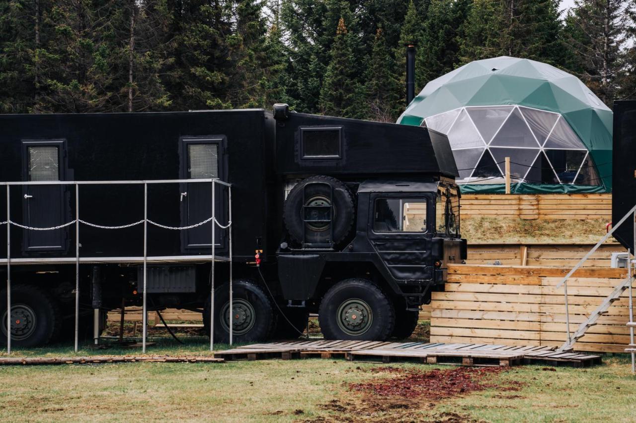 Golden Circle Truck Hotel Selfoss Esterno foto