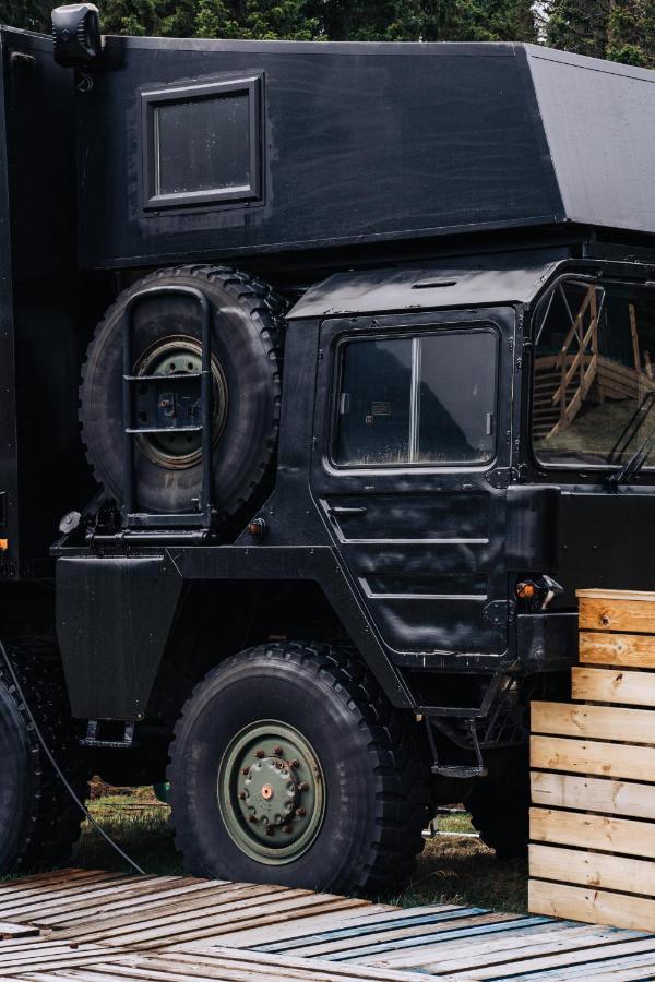 Golden Circle Truck Hotel Selfoss Esterno foto